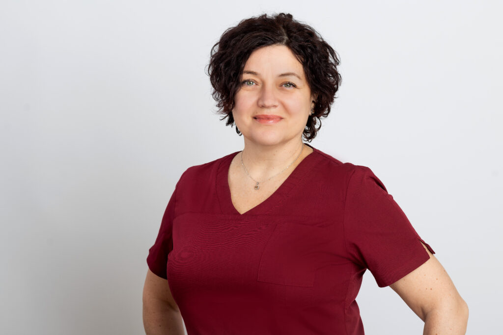 Oksana Wenz, Assistenz und Verwaltung